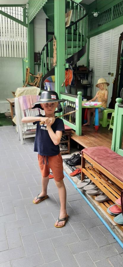 Green Teak House Bangkok Dış mekan fotoğraf