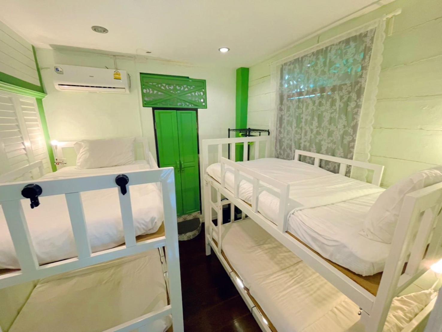 Green Teak House Bangkok Dış mekan fotoğraf