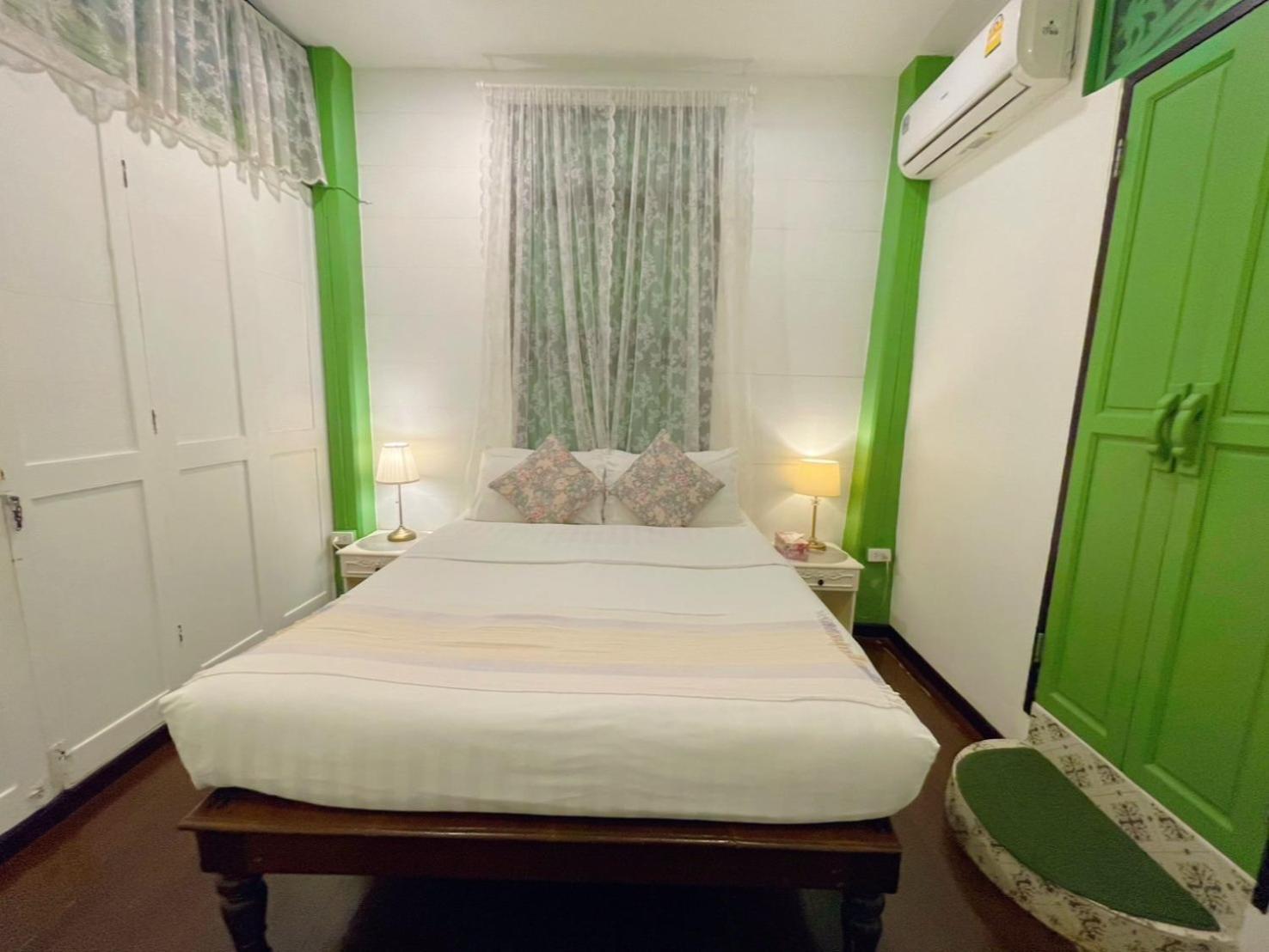 Green Teak House Bangkok Dış mekan fotoğraf