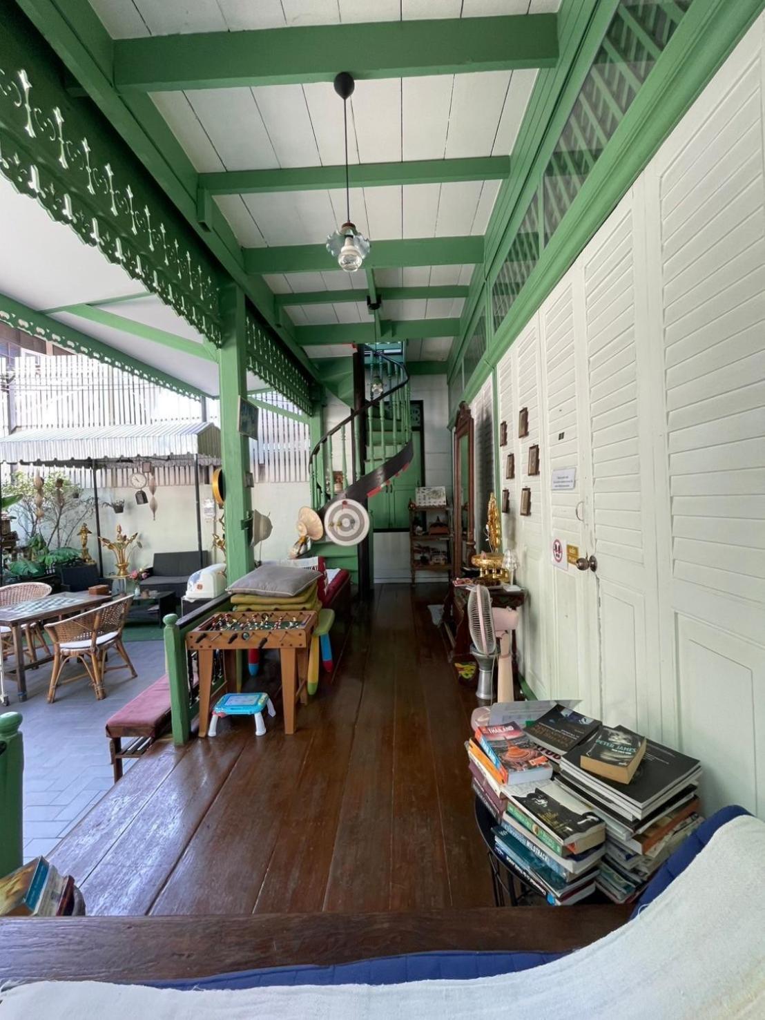 Green Teak House Bangkok Dış mekan fotoğraf