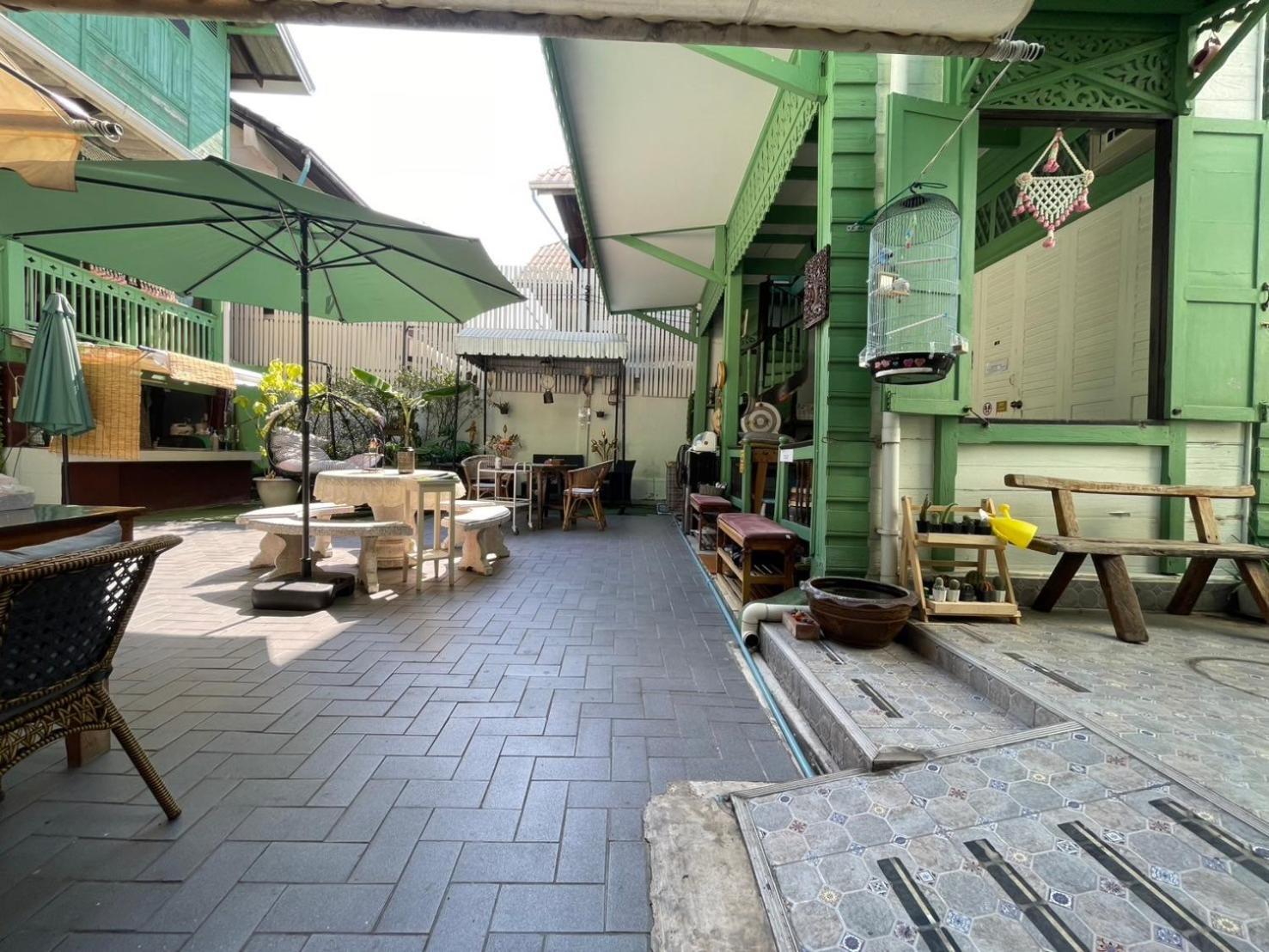 Green Teak House Bangkok Dış mekan fotoğraf